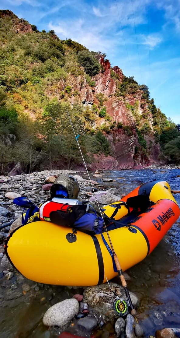 aventure packraft tinee peche a la mouche